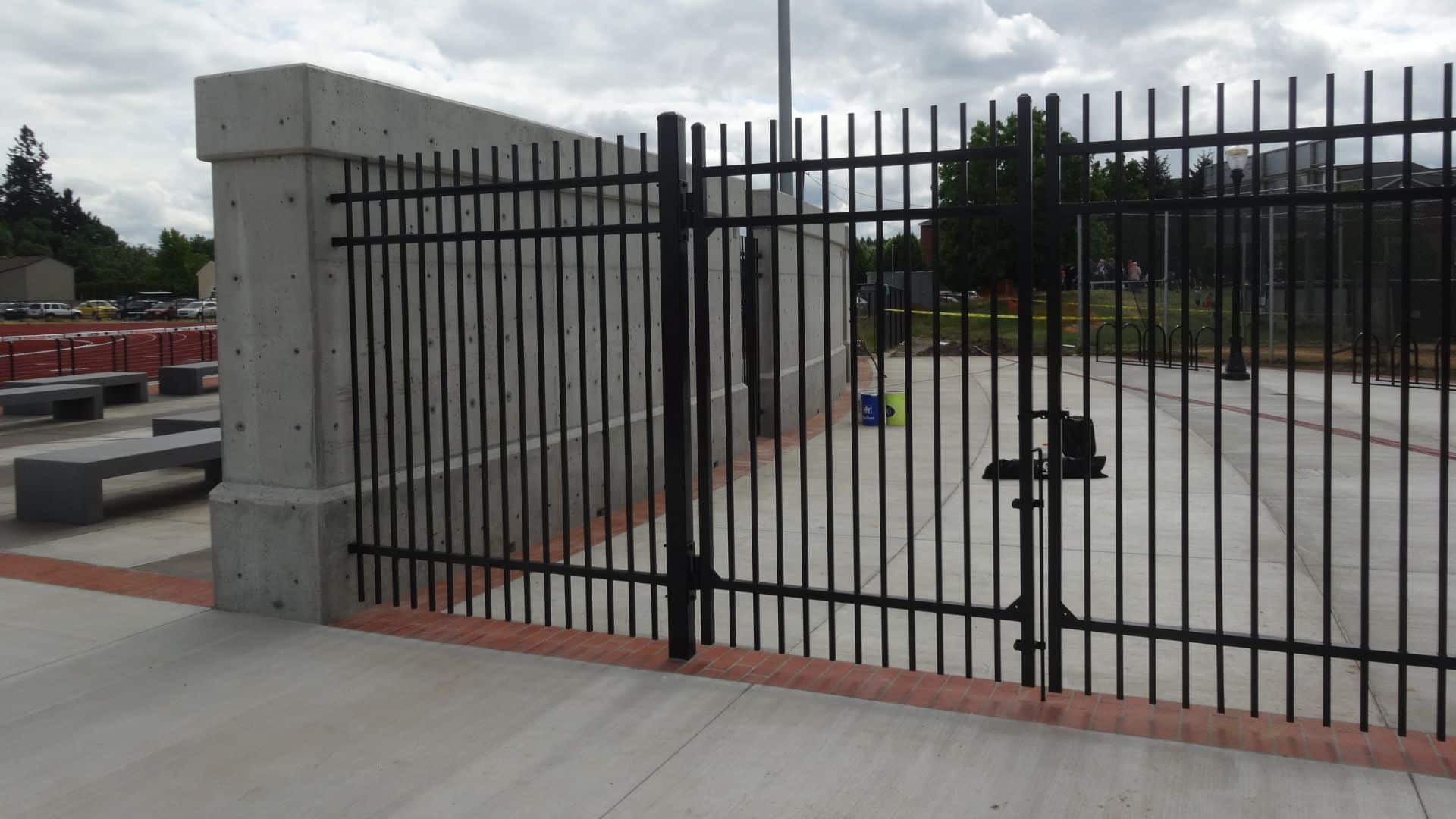 Aluminum Gate